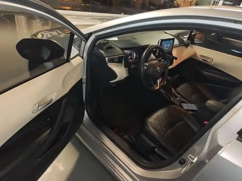 2019 Toyota Corolla 1.2T S-CVT GL-i Elite Edition — миниатюра 16