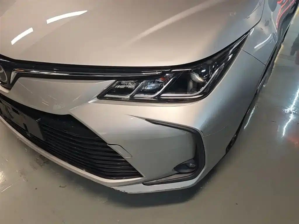 2019 Toyota Corolla 1.2T S-CVT GL-i Elite Edition — миниатюра 24
