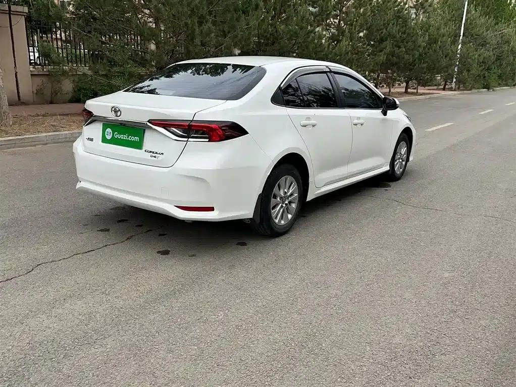 2021 Toyota Corolla 1.2T S-CVT Elite Edition — миниатюра 12