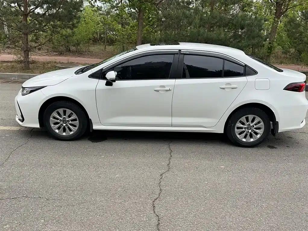 2021 Toyota Corolla 1.2T S-CVT Elite Edition — миниатюра 9