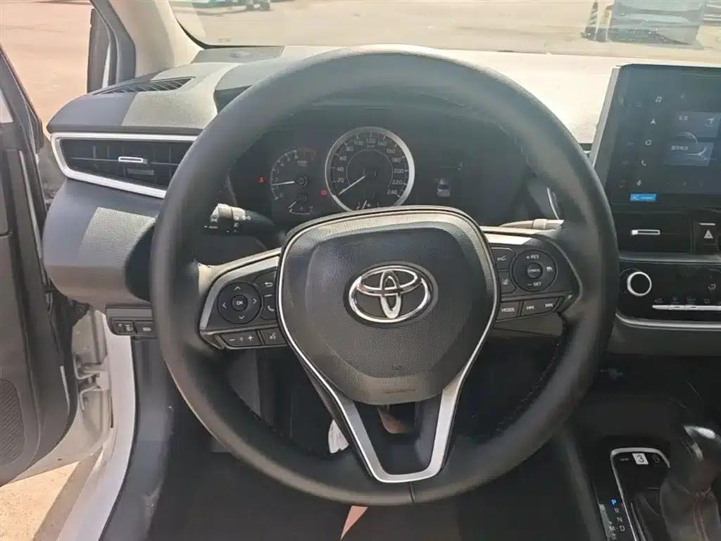 2021 Toyota Corolla 1.2T S-CVT Elite PLUS Edition — миниатюра 11