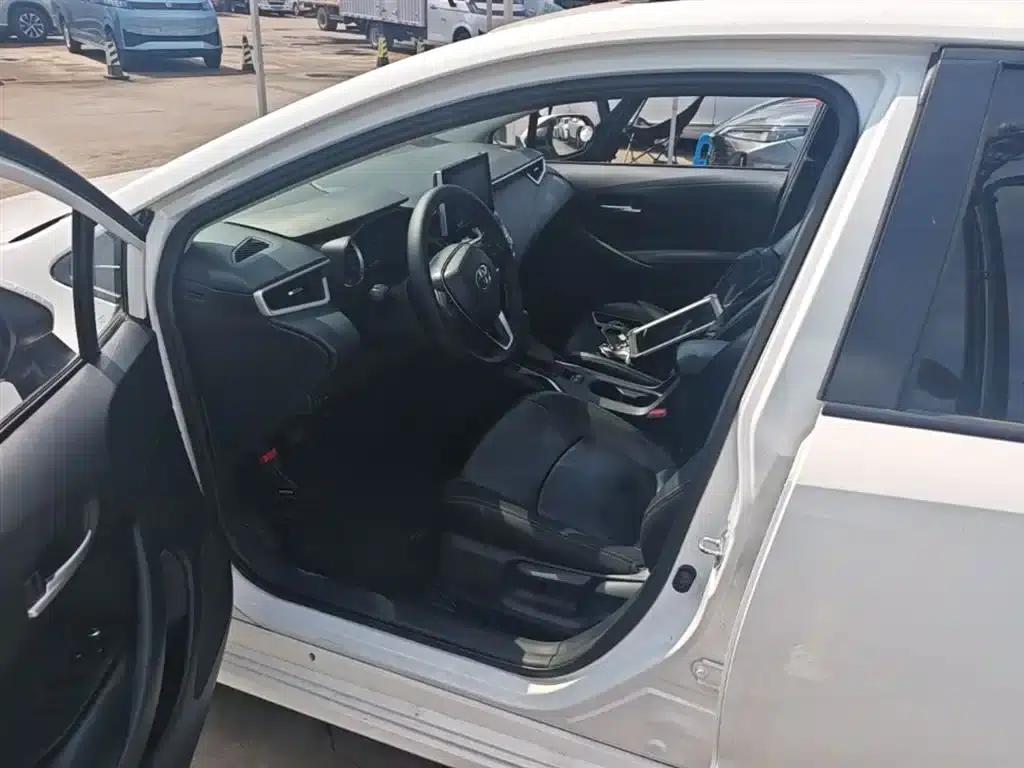 2021 Toyota Corolla 1.2T S-CVT Elite PLUS Edition — миниатюра 15