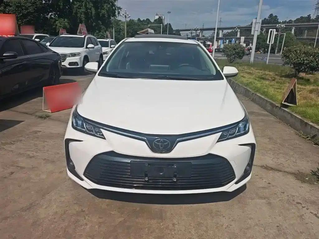 2021 Toyota Corolla 1.2T S-CVT Elite PLUS Edition — миниатюра 3