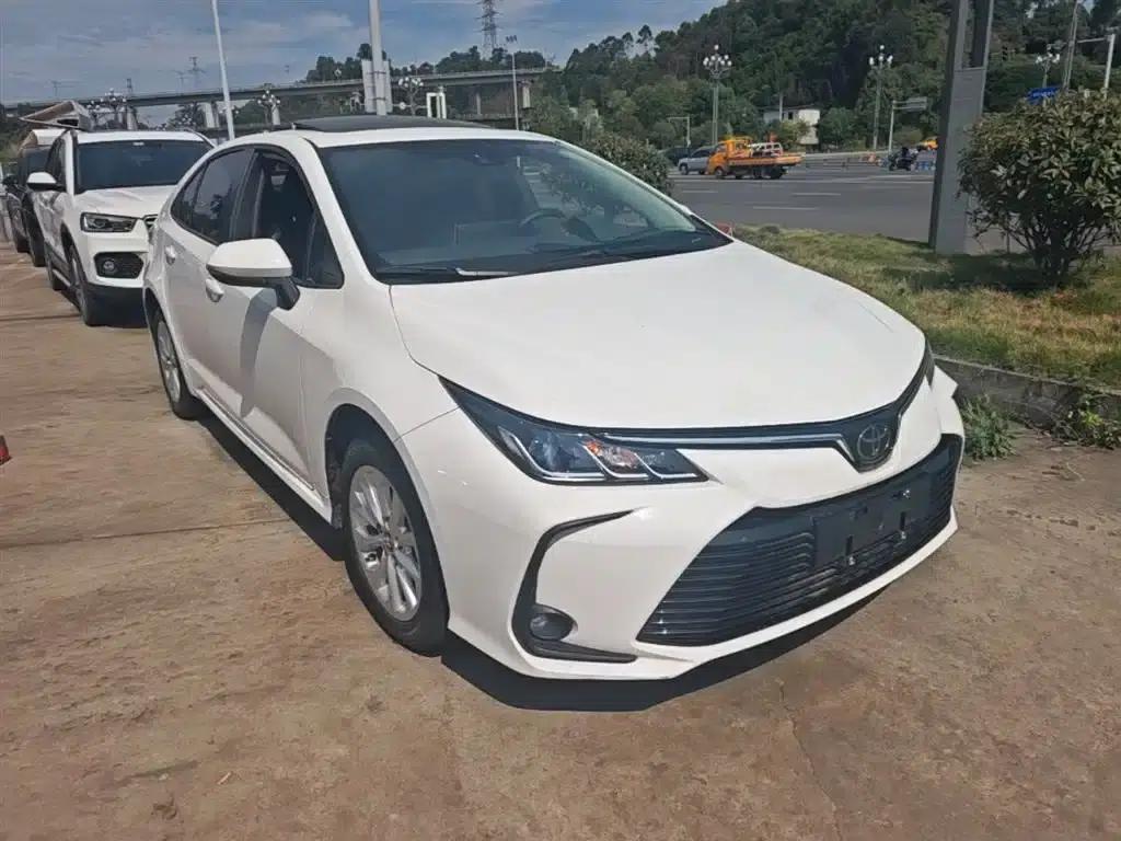 2021 Toyota Corolla 1.2T S-CVT Elite PLUS Edition — миниатюра 4