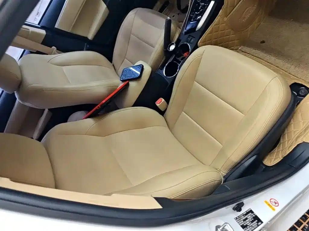 2017 Corolla Facelift 1.2T S-CVT GL-i — миниатюра 25