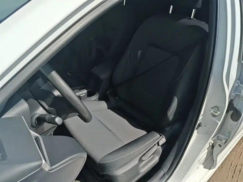2023 Toyota Corolla 1.8L Intelligent Hybrid Pioneer Edition — миниатюра 15