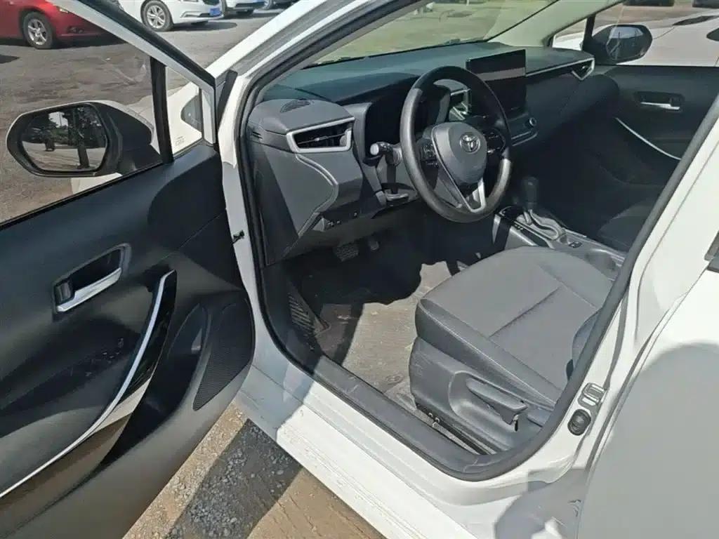 2023 Toyota Corolla 1.8L Intelligent Hybrid Pioneer Edition — миниатюра 16
