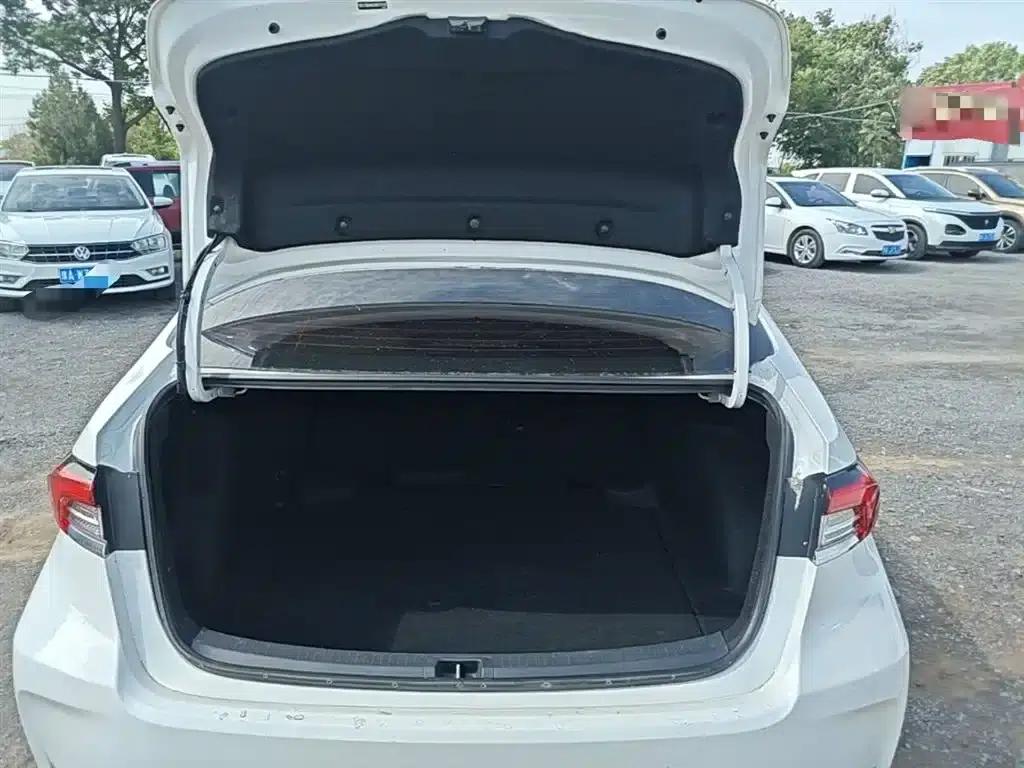 2023 Toyota Corolla 1.8L Intelligent Hybrid Pioneer Edition — миниатюра 19