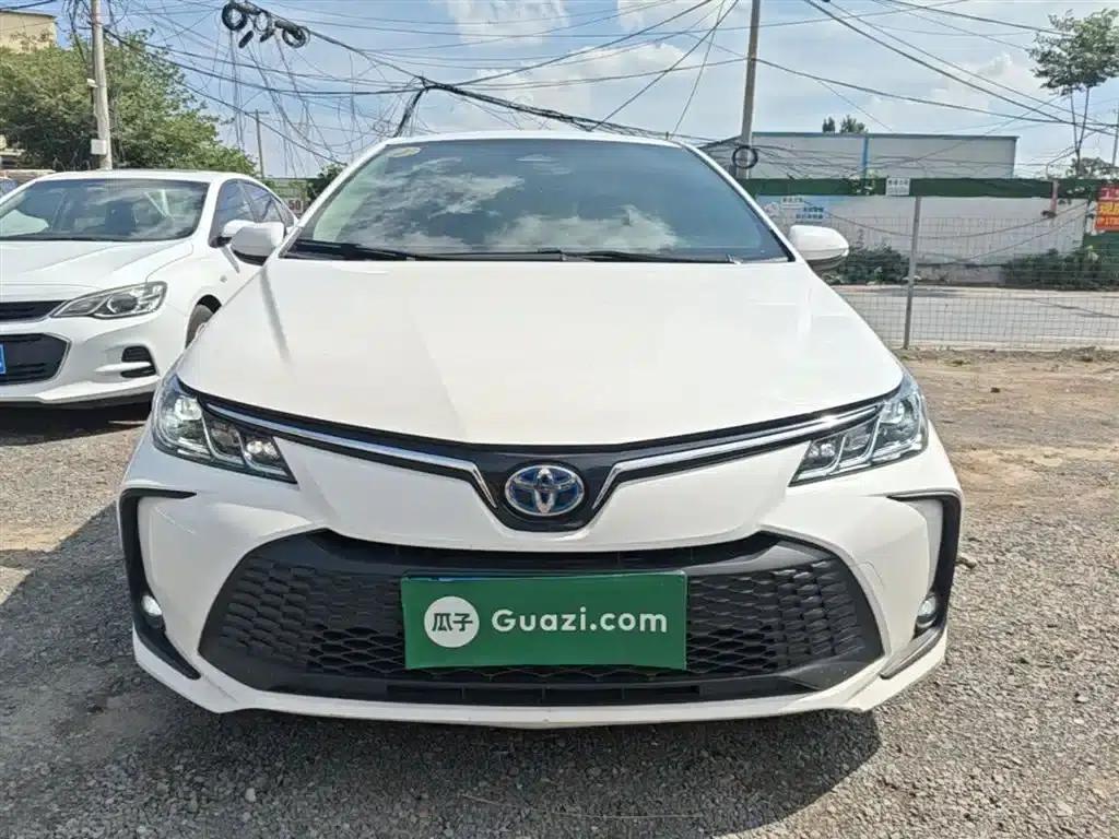 2023 Toyota Corolla 1.8L Intelligent Hybrid Pioneer Edition — миниатюра 3