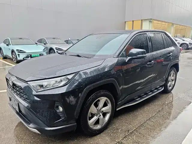 2022 RAV4 2.0L CVT 2WD Fashion Plus Edition