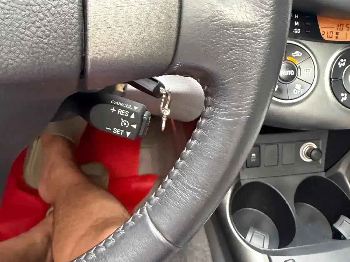 RAV4 2009 2.0L Automatic Luxury Edition — миниатюра 13