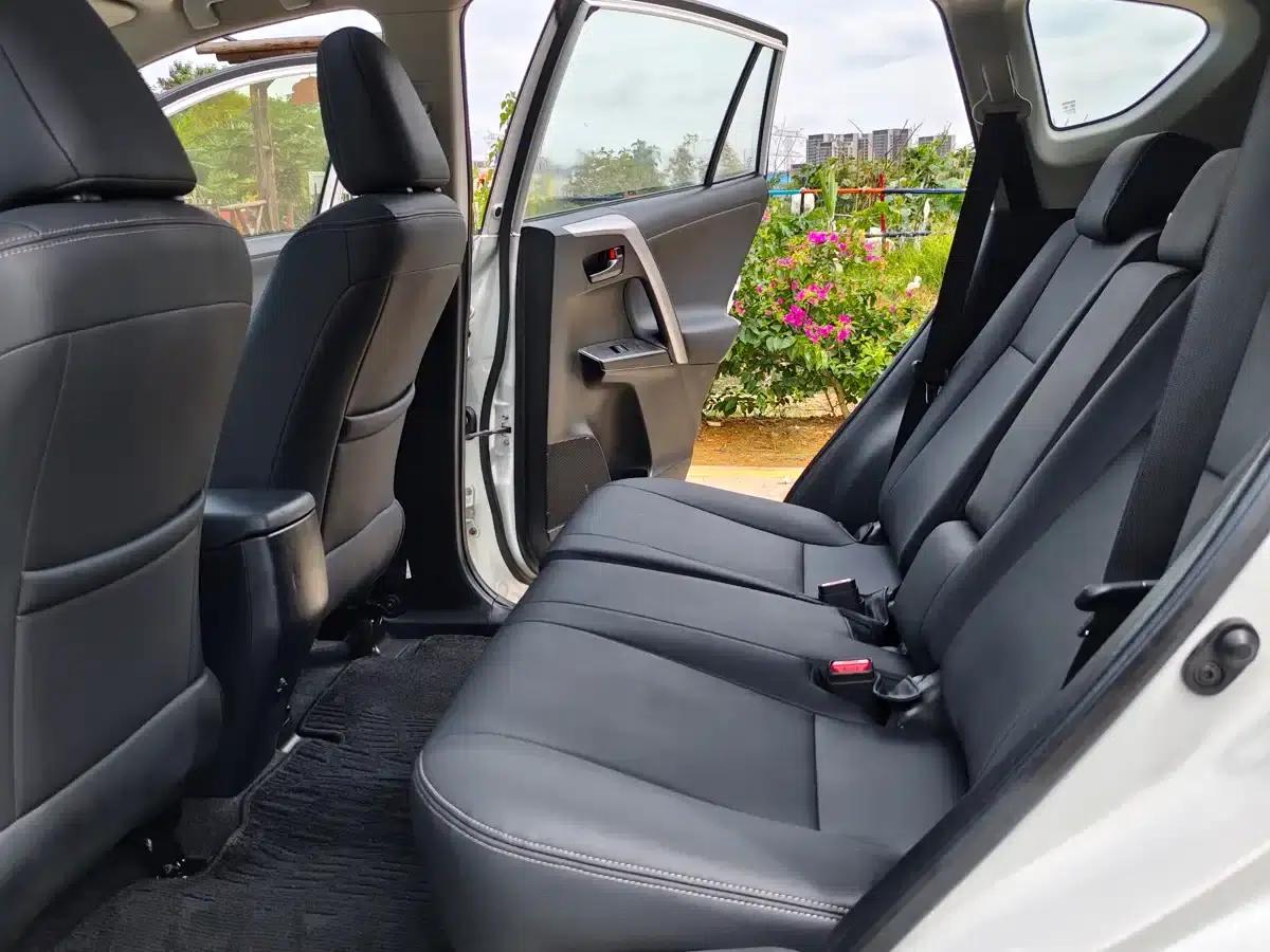 2016 Toyota RAV4 2.0L CVT 2WD Fashion Edition (National V Emission Standard) — миниатюра 8