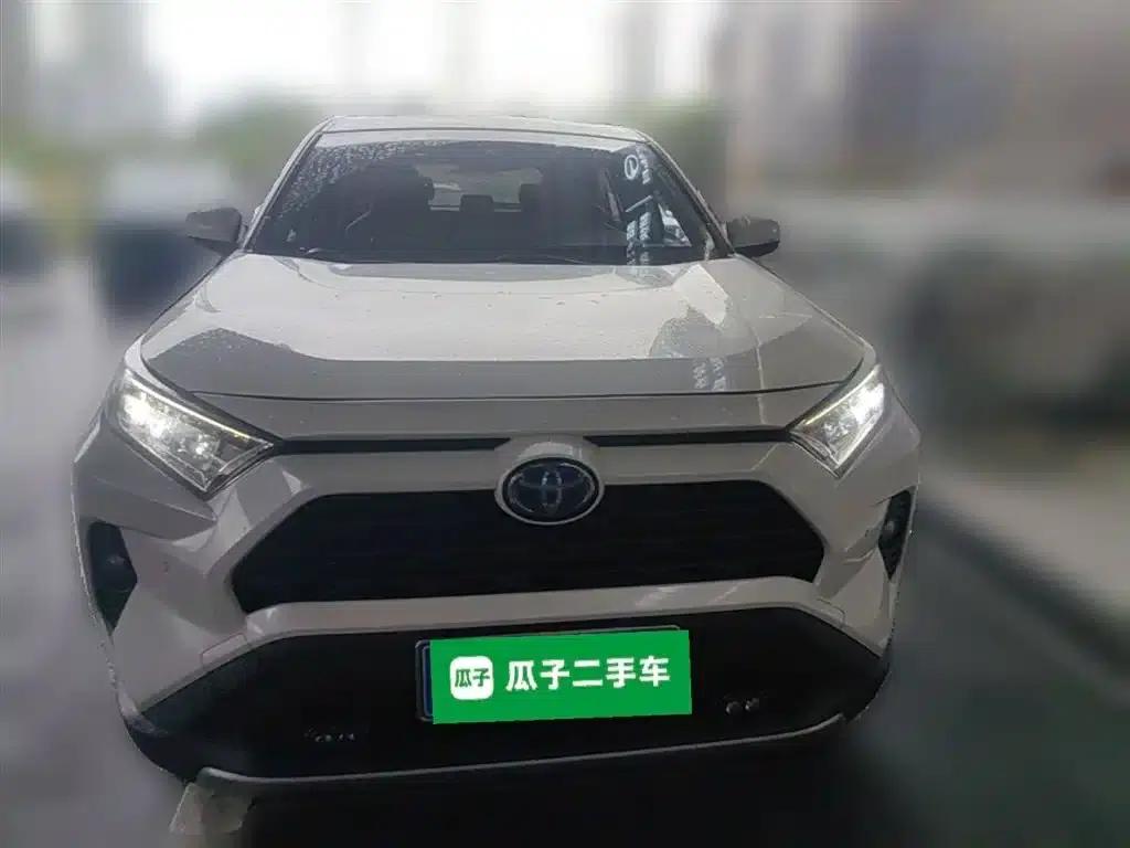 RAV4 2020 Hybrid 2.5L E-CVT AWD Elite PLUS Edition — миниатюра 5