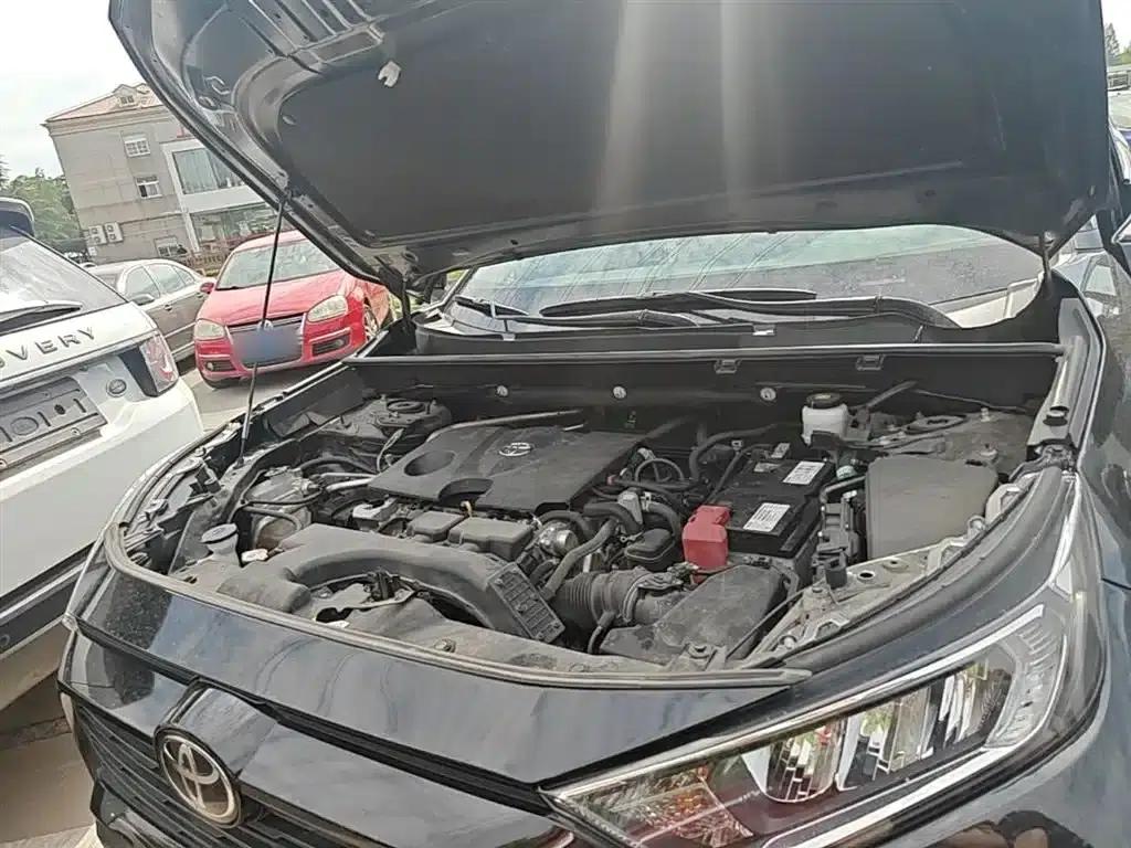 2022 Toyota RAV4 2.0L CVT 2WD Urban Edition — миниатюра 20