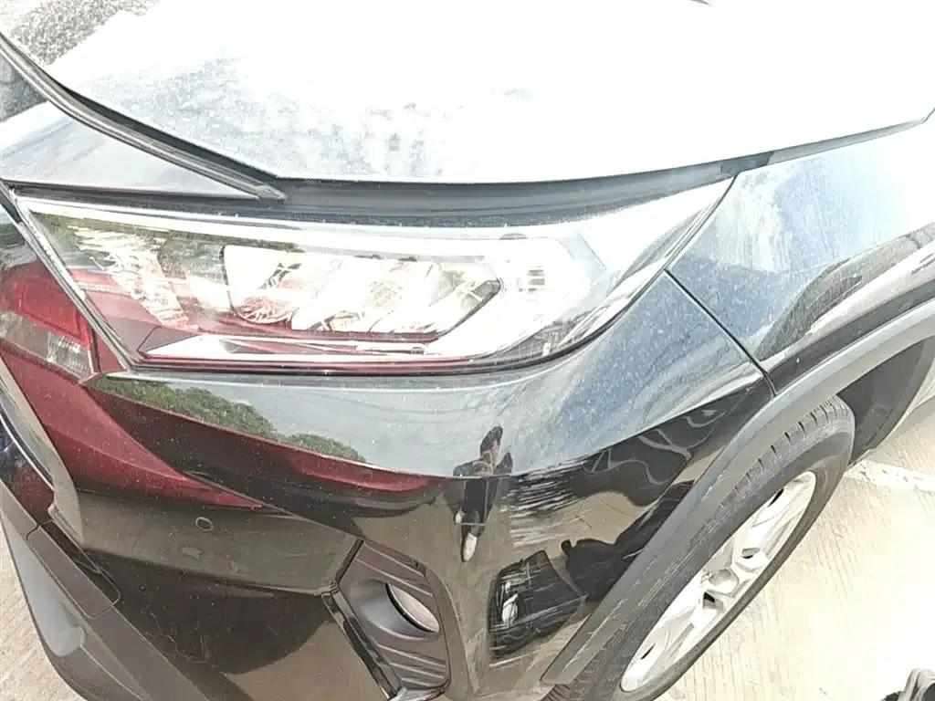 2022 Toyota RAV4 2.0L CVT 2WD Urban Edition — миниатюра 23