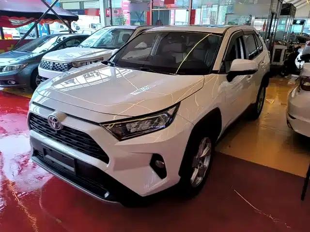 RAV4 2020 2.0L CVT 2WD Fashion Edition