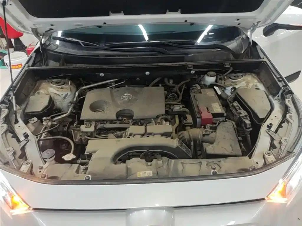RAV4 2021 2.0L CVT 2WD Fashion Plus Edition — миниатюра 20