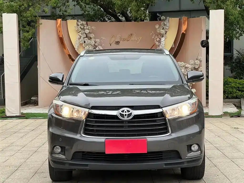 2017 Highlander 2.0T AWD Luxury 7-seater — миниатюра 3