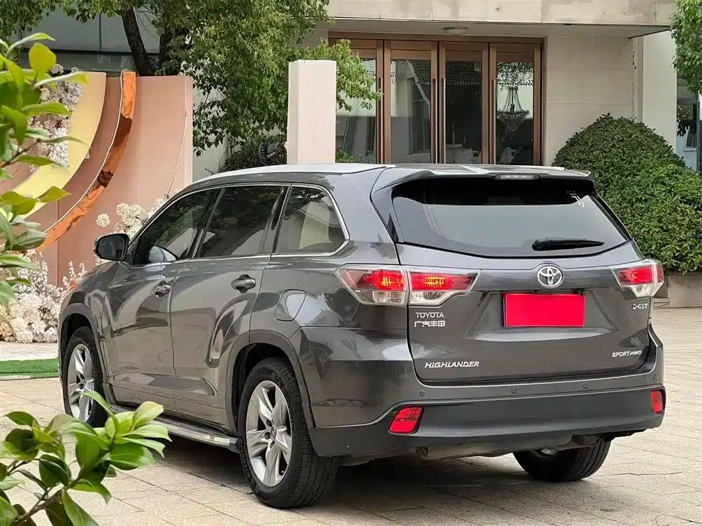 2017 Highlander 2.0T AWD Luxury 7-seater — миниатюра 7