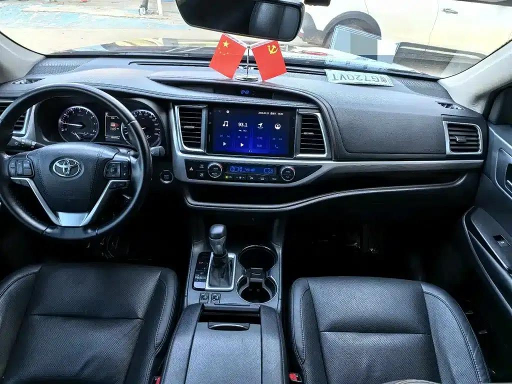 2021 Toyota Highlander 2.0T AWD Luxury 7-seater — миниатюра 5