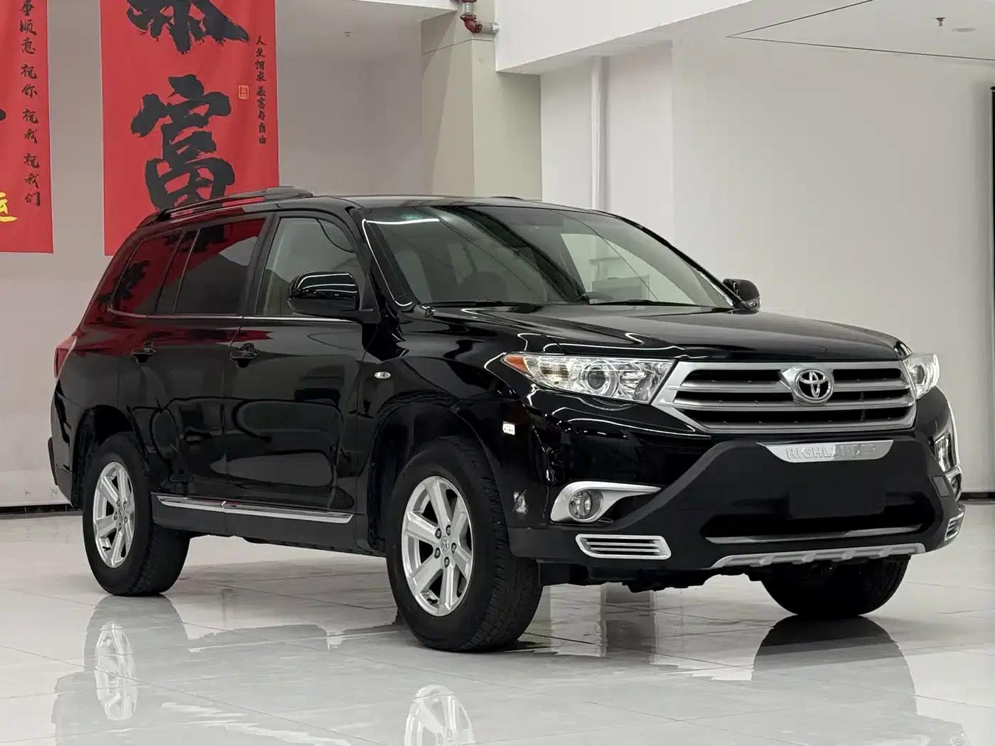 2013 Highlander 2.7L 2WD 5-seater Purple Gold Edition — миниатюра 3