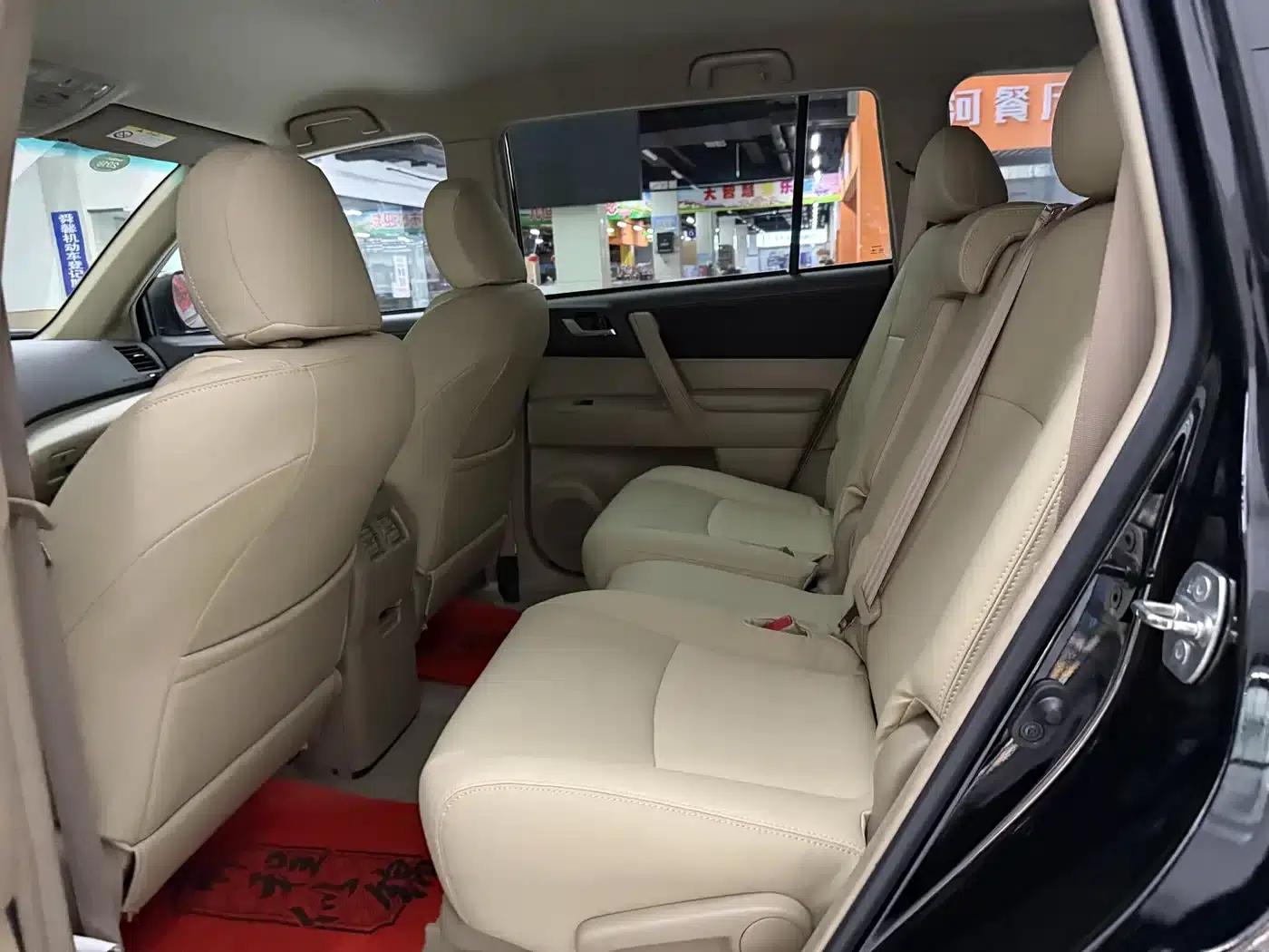 2013 Highlander 2.7L 2WD 5-seater Purple Gold Edition — миниатюра 9