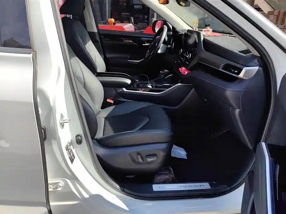 2022 Toyota Highlander 380T AWD Luxury 7-seater — миниатюра 8
