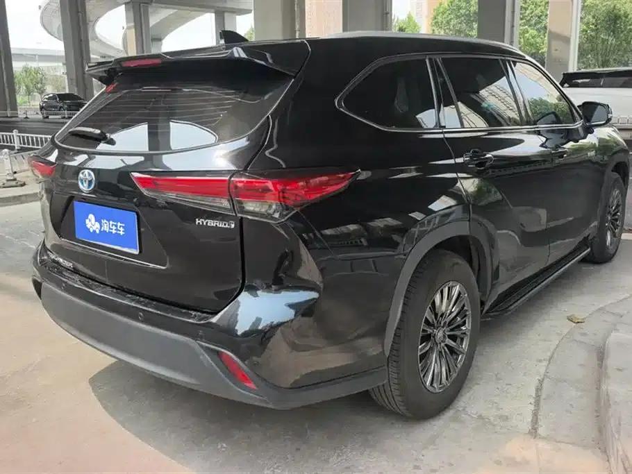 2022 Toyota Highlander Hybrid 2.5L 2WD Elite Edition 7-Seater — миниатюра 3
