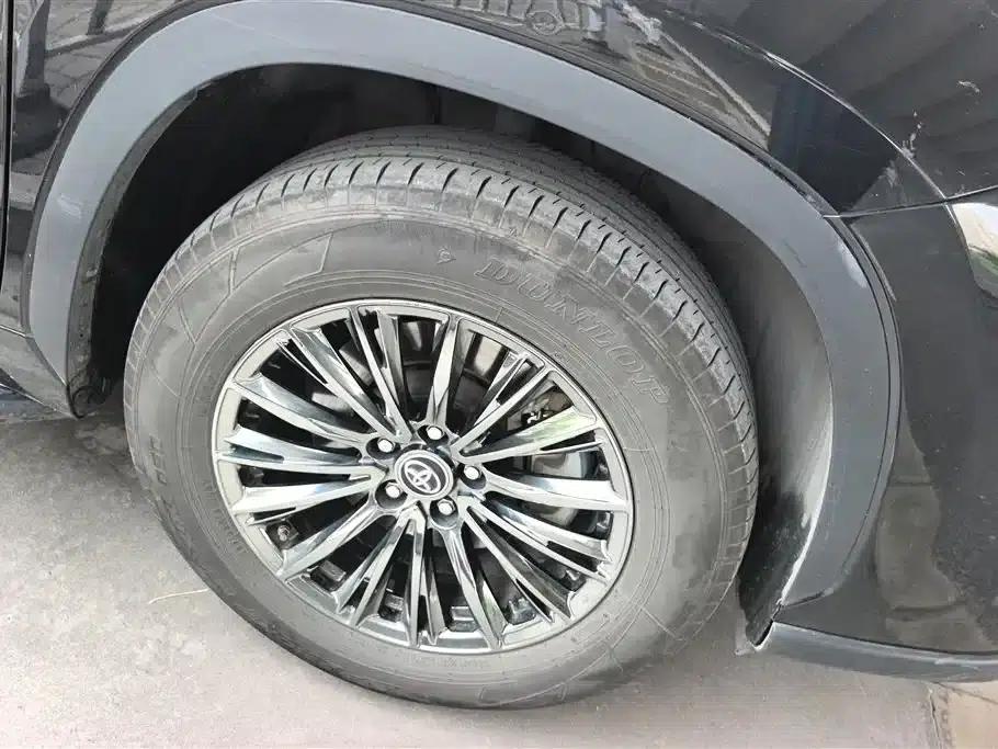 2022 Toyota Highlander Hybrid 2.5L 2WD Elite Edition 7-Seater — миниатюра 6