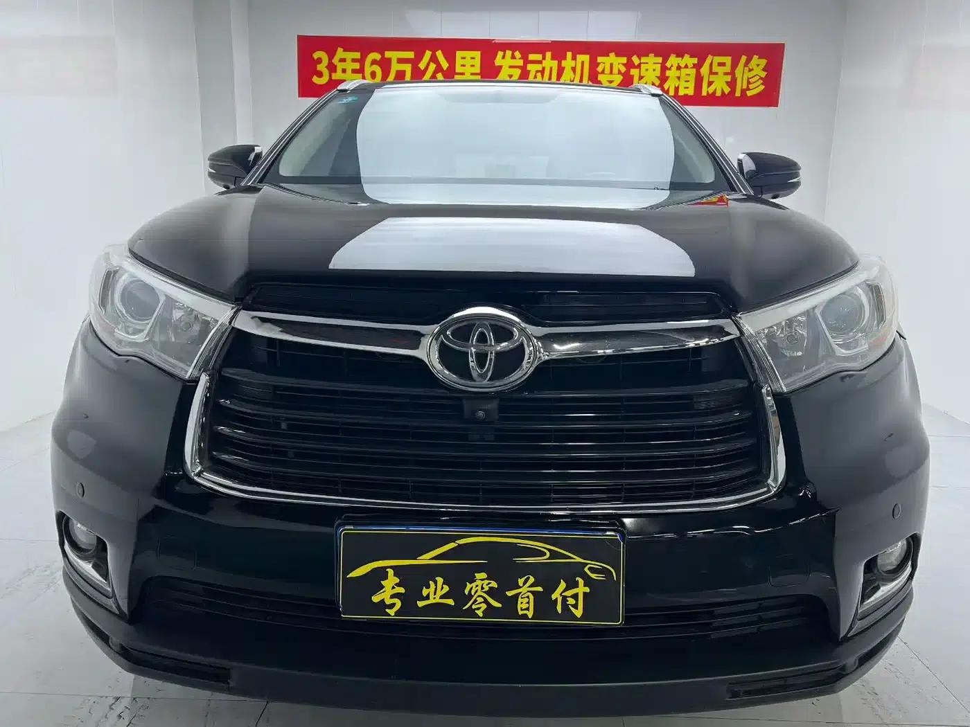 2017 Highlander 2.0T AWD Luxury 7-seater — миниатюра 3