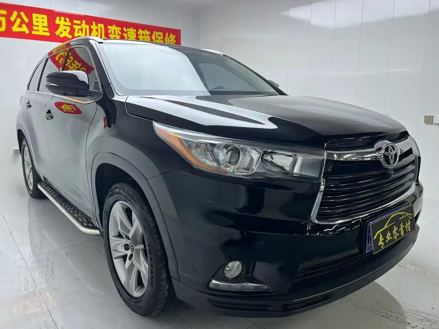 2017 Highlander 2.0T AWD Luxury 7-seater — миниатюра 4