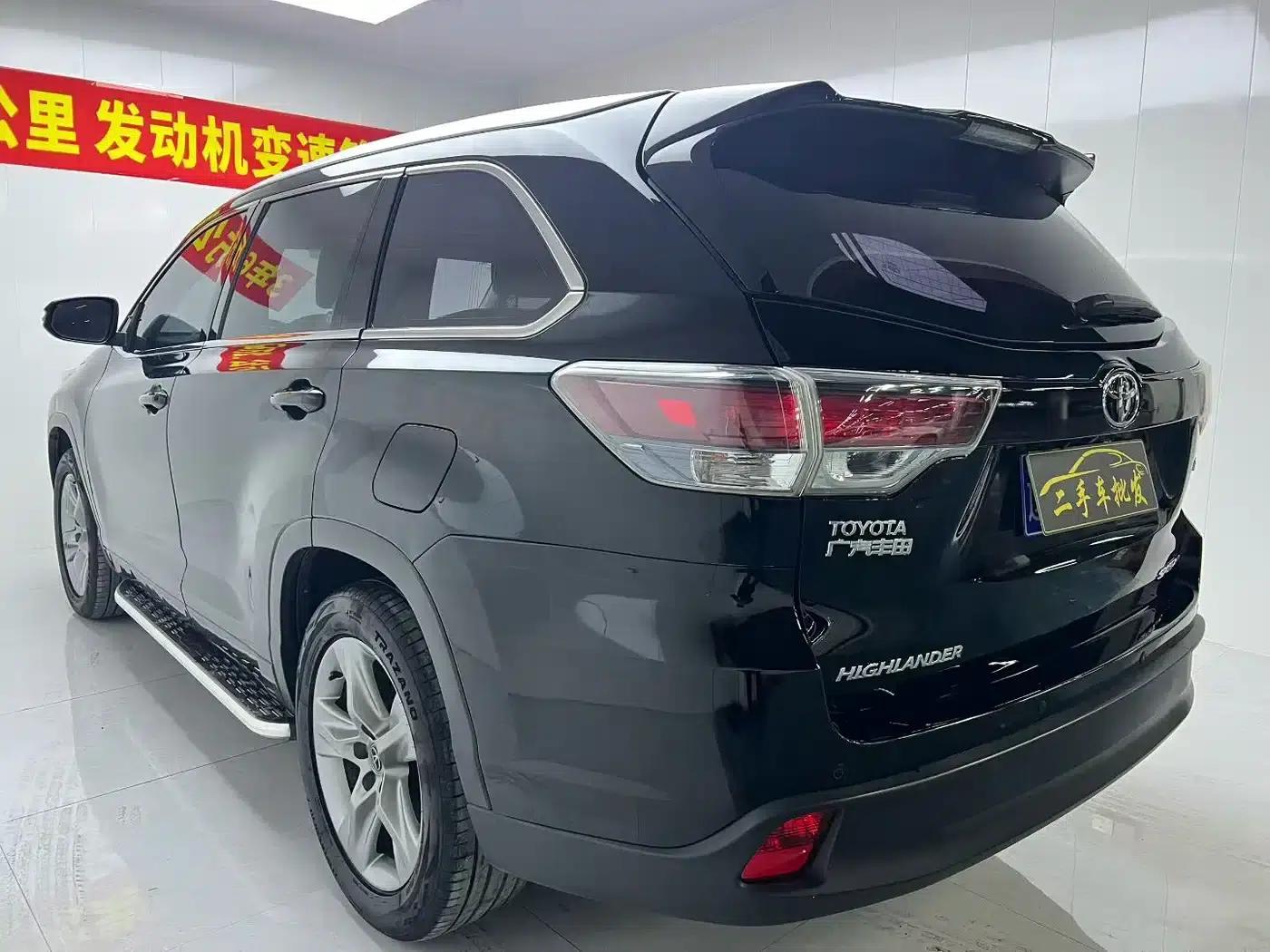2017 Highlander 2.0T AWD Luxury 7-seater — миниатюра 6