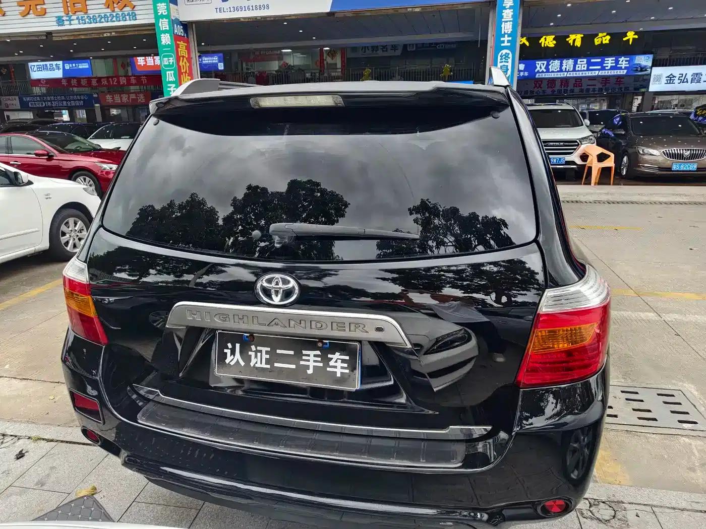 2011 Highlander 2.7L 2WD 7-seater Luxury Navigation Edition — миниатюра 10
