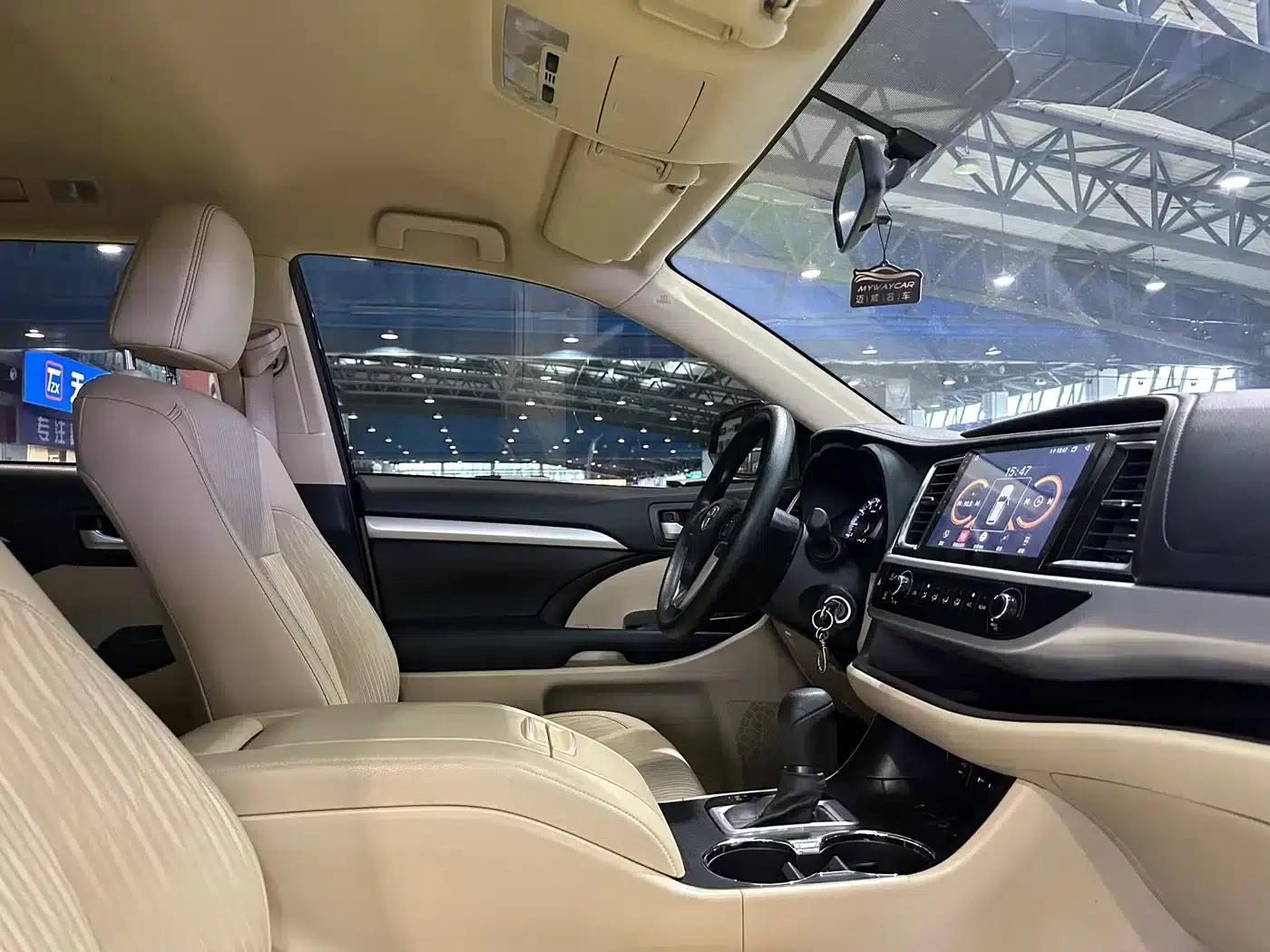 2021 Toyota Highlander 2.0T AWD Elite Edition 7-seater — миниатюра 13