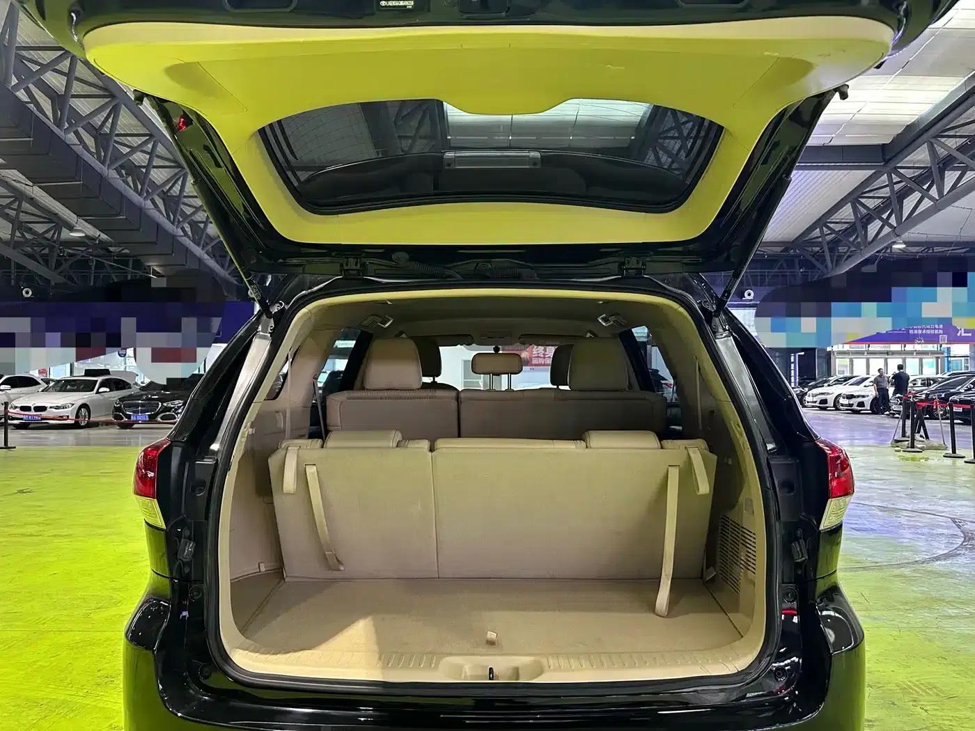 2021 Toyota Highlander 2.0T AWD Elite Edition 7-seater — миниатюра 6