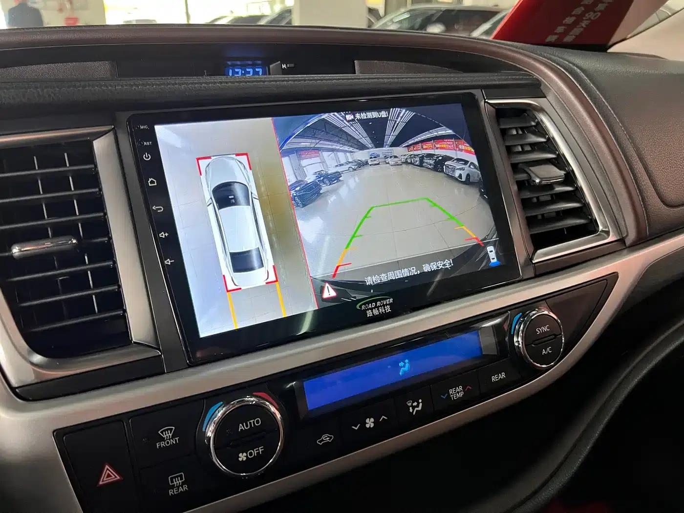 2018 Toyota Highlander 2.0T AWD Knight Edition 7-seater (China VI Emission Standard) — миниатюра 17