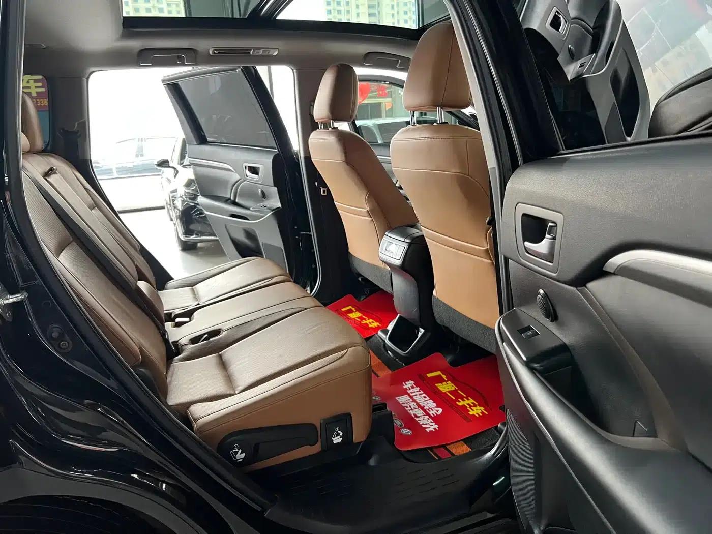 2018 Toyota Highlander 2.0T AWD Knight Edition 7-seater (China VI Emission Standard) — миниатюра 10
