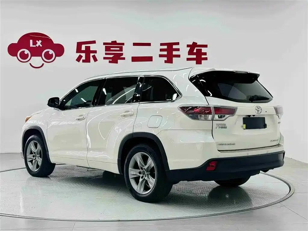 2017 Highlander 2.0T AWD Supreme Edition 7-seater — миниатюра 3