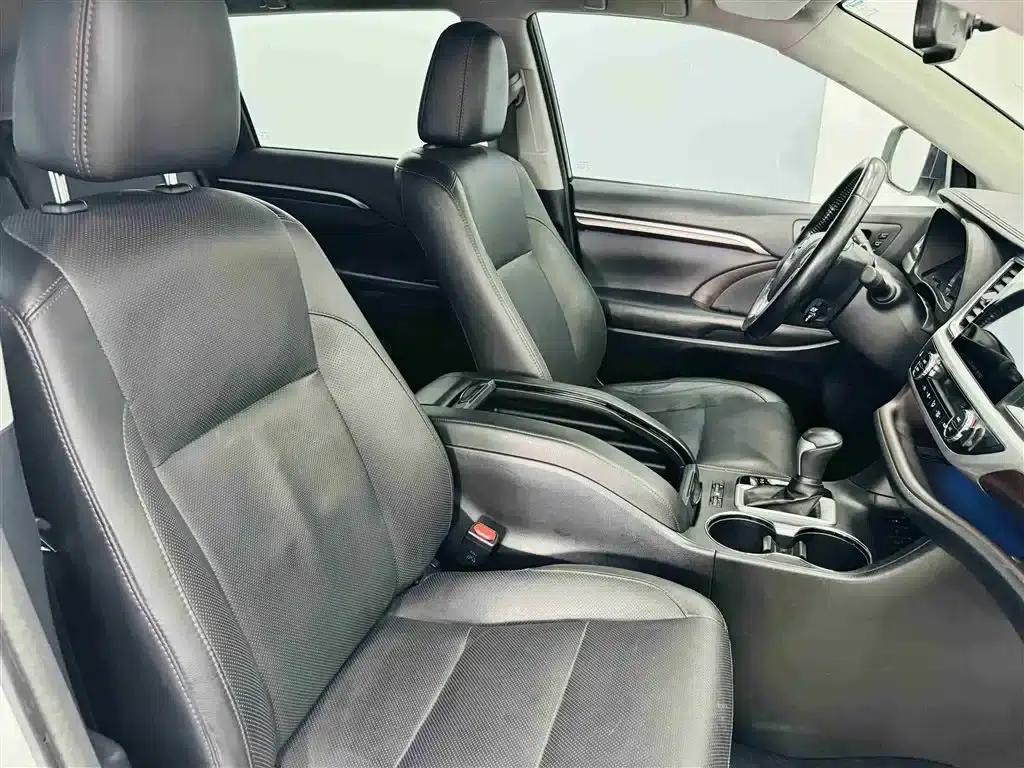 2017 Highlander 2.0T AWD Supreme Edition 7-seater — миниатюра 27