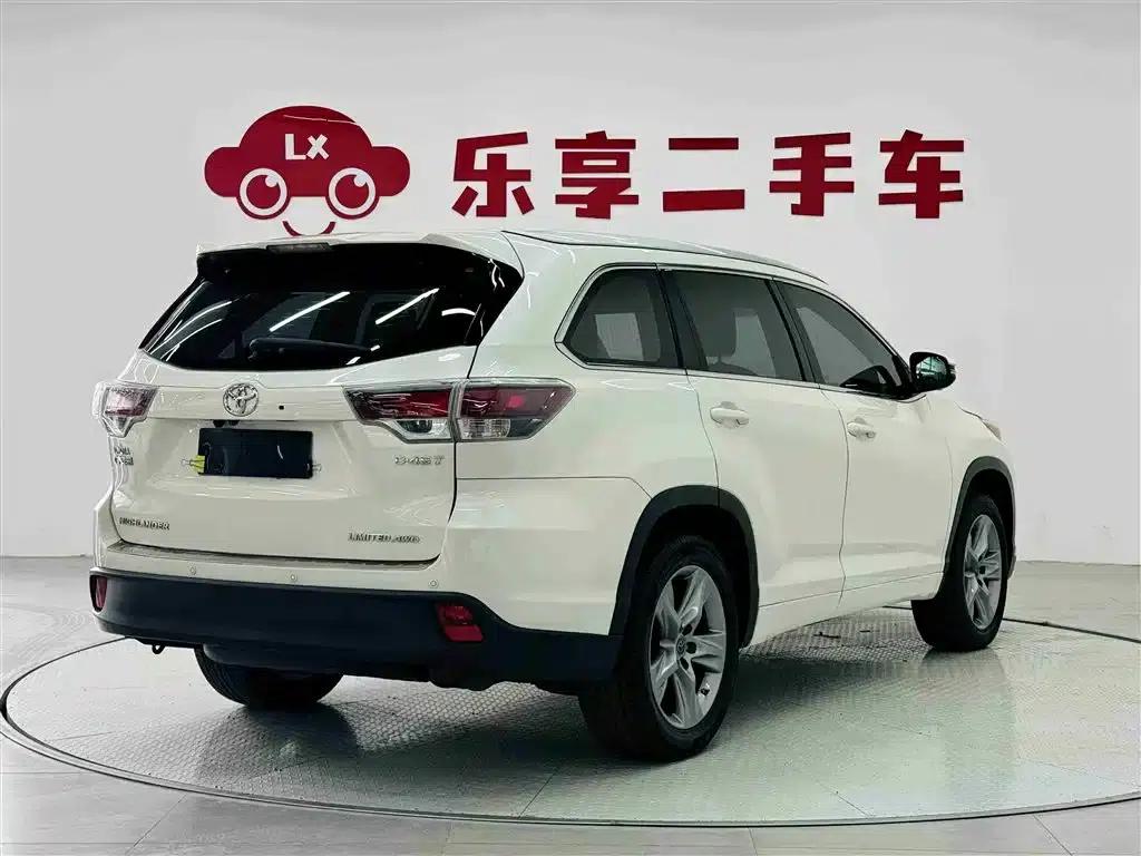 2017 Highlander 2.0T AWD Supreme Edition 7-seater — миниатюра 5