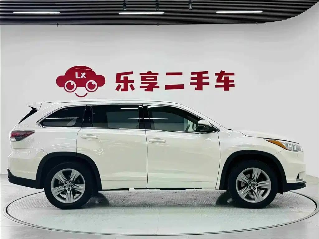 2017 Highlander 2.0T AWD Supreme Edition 7-seater — миниатюра 6