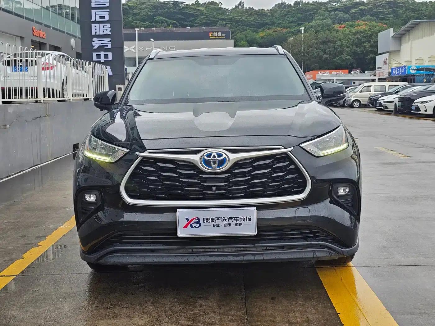 2022 Toyota Highlander Hybrid 2.5L 2WD Elite Edition 7-Seater — миниатюра 2