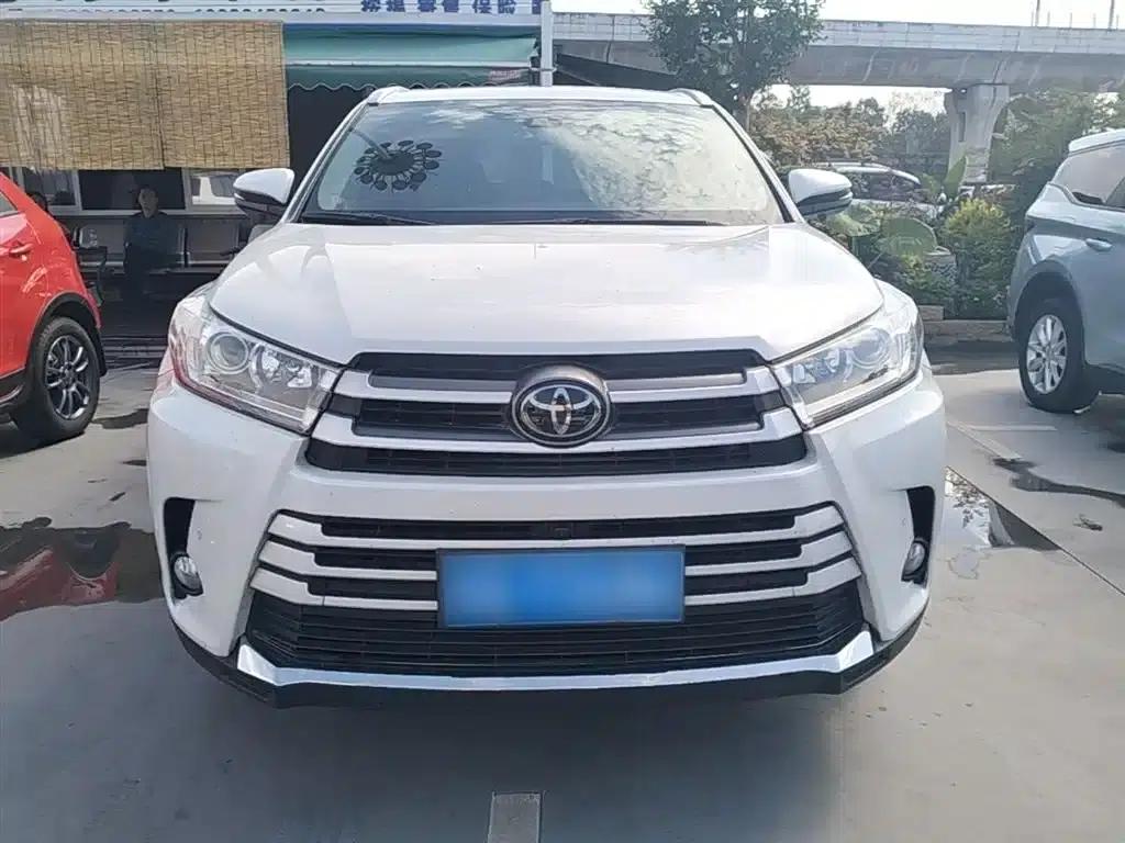 2021 Toyota Highlander 2.0T AWD Luxury 7-seater — миниатюра 3