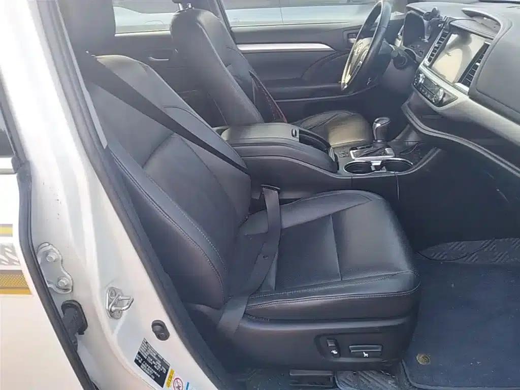 2021 Toyota Highlander 2.0T AWD Luxury 7-seater — миниатюра 25