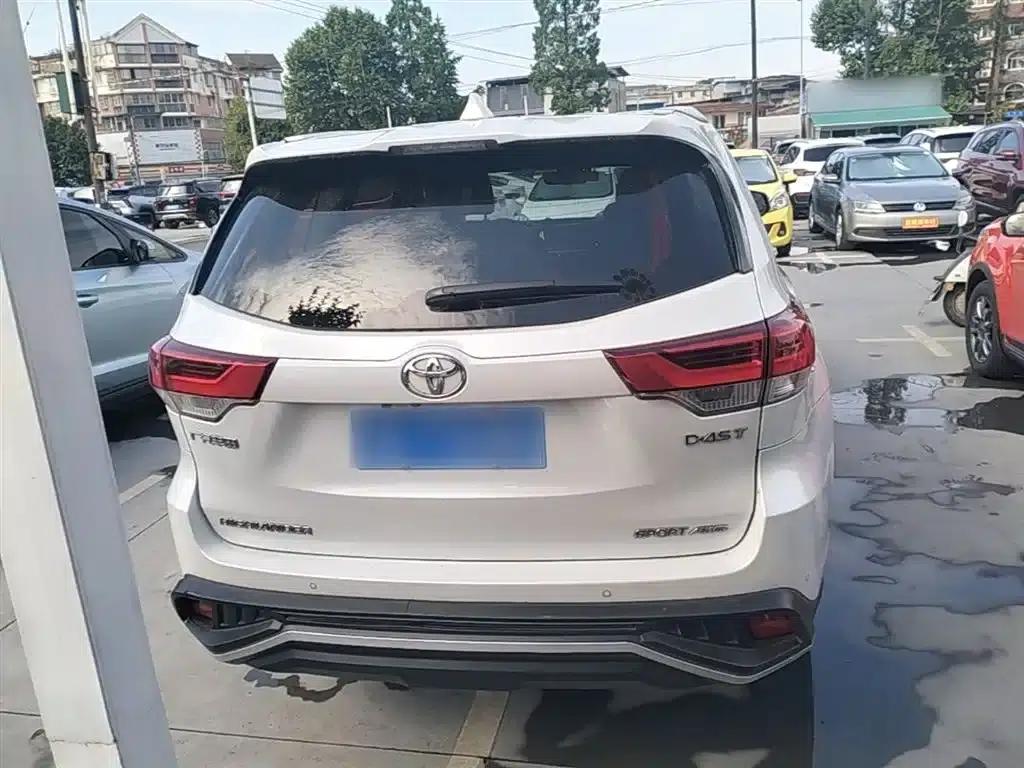 2021 Toyota Highlander 2.0T AWD Luxury 7-seater — миниатюра 6