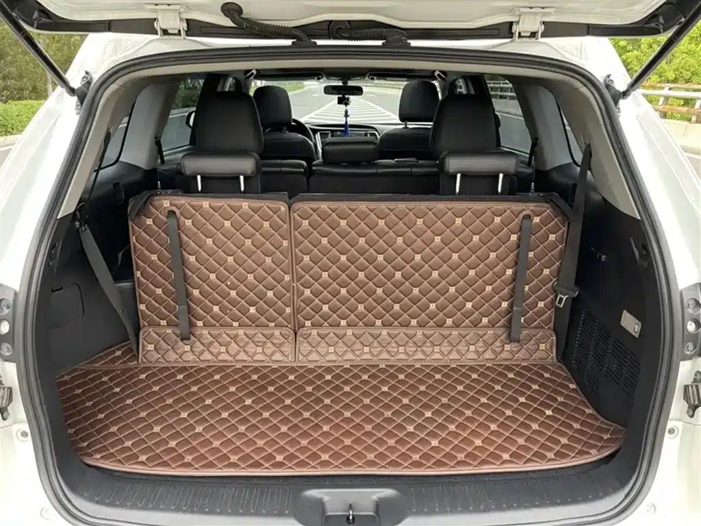 2015 Highlander 2.0T 2WD Luxury 7-seater — миниатюра 20