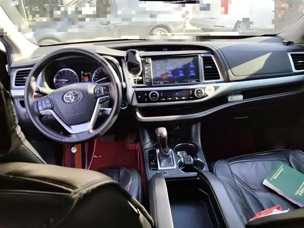 2018 Toyota Highlander 2.0T AWD Luxury 7-seater (China VI Emission Standard) — миниатюра 13