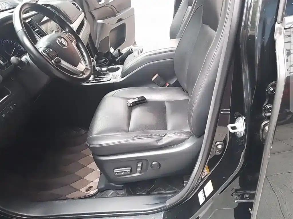 2018 Toyota Highlander 2.0T 4WD Premium Edition 7-seater (National V Emission Standard) — миниатюра 15