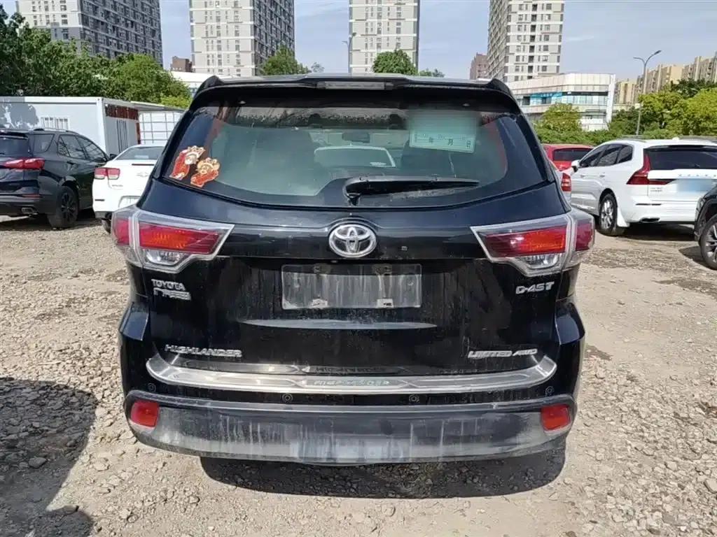 2015 Highlander 2.0T AWD Supreme Edition 7-seater — миниатюра 6