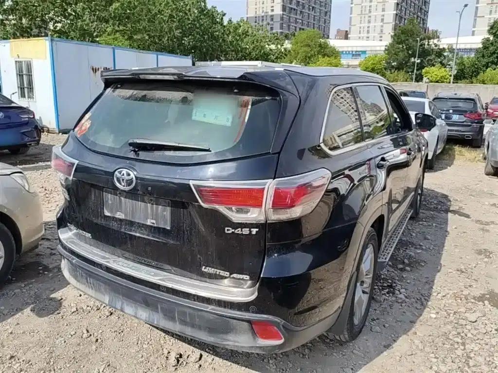2015 Highlander 2.0T AWD Supreme Edition 7-seater — миниатюра 7